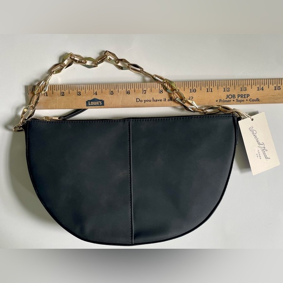 Universal Thread Black and Gold Shoulder Bag with Crescent Shape Chic Modern - Picture 3 of 9